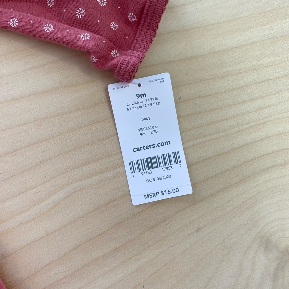Carter’s Baby Sleeper Size 9 Months (BK) - Picture 5 of 10